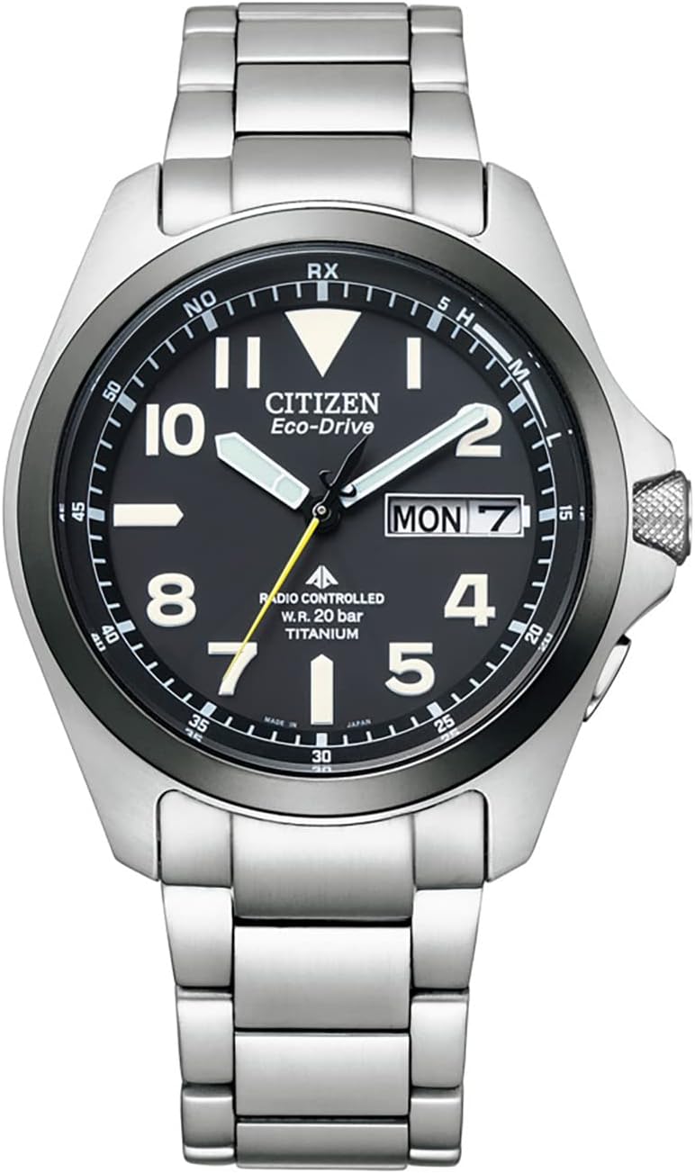 [CITIZEN] 腕時計 PROMASTER (電波時計 / 20気圧 防水/デイ＆デイト) AT6085-50E 軽量 チタン 光発電エコ・ドライブ LANDシリーズ サファイアガラス メンズ ビジネス アウトドア アナログ 見やすい 夜光 日付 秒針 ギフト 電波ソーラー